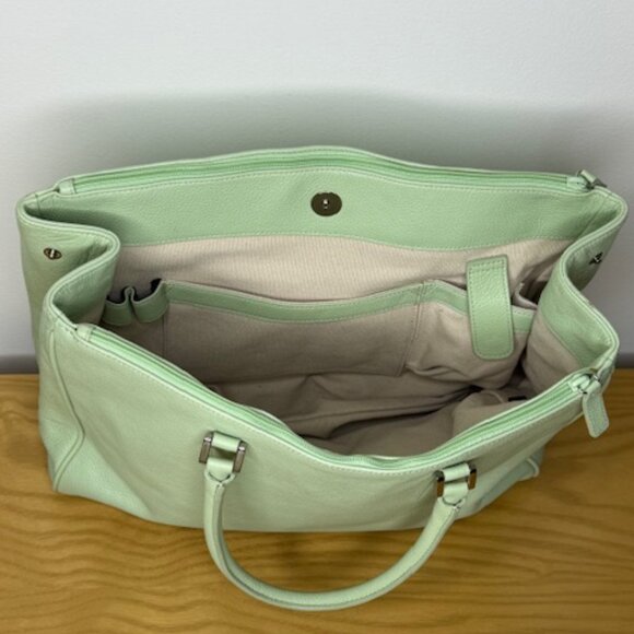 Levenger Pastel Green Pebble Leather Luxury Shoulder Handbag Purse - Picture 13 of 14